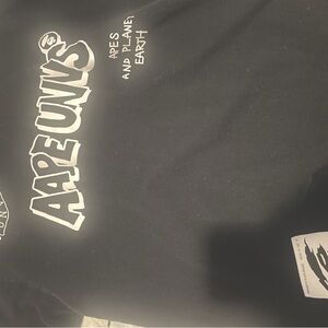 Color:Black and green and brown